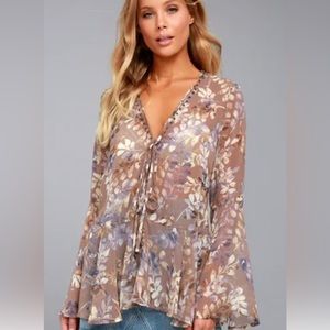 Lulu’s Sprawling Scenery Taupe Floral Print Bell Sleeve Top NWT Taupe Sz S